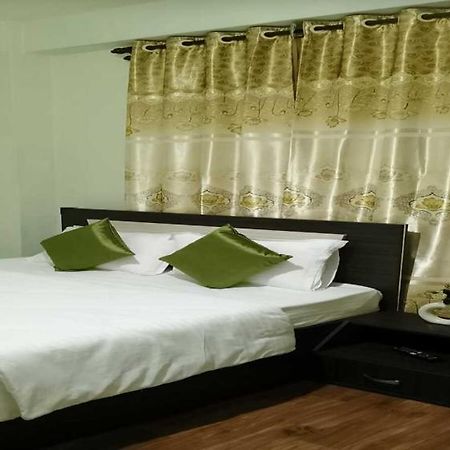 Rolyda Guest House Shillong Buitenkant foto
